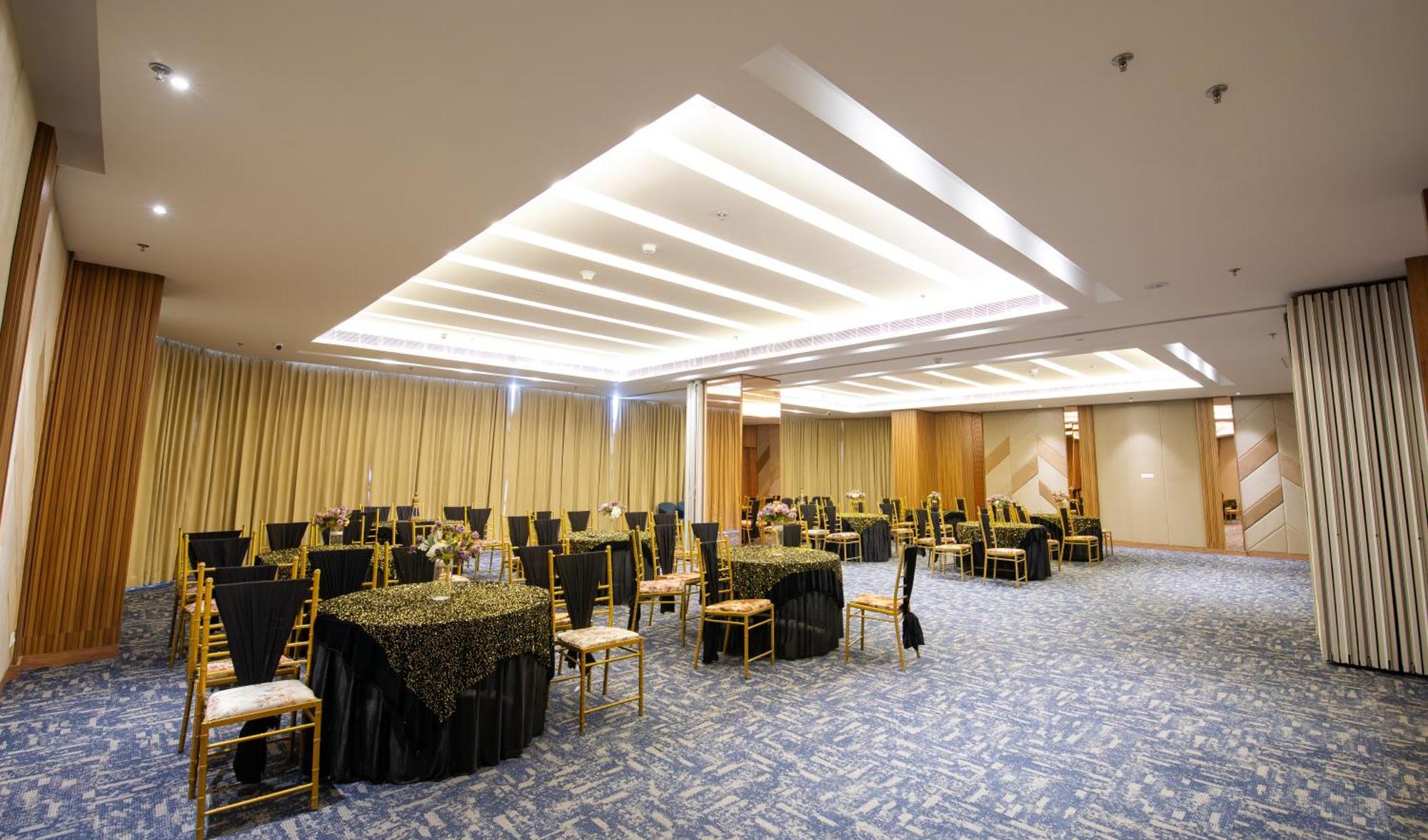 Hometel Alambagh Lucknow - A Sarovar Hotel Exterior foto