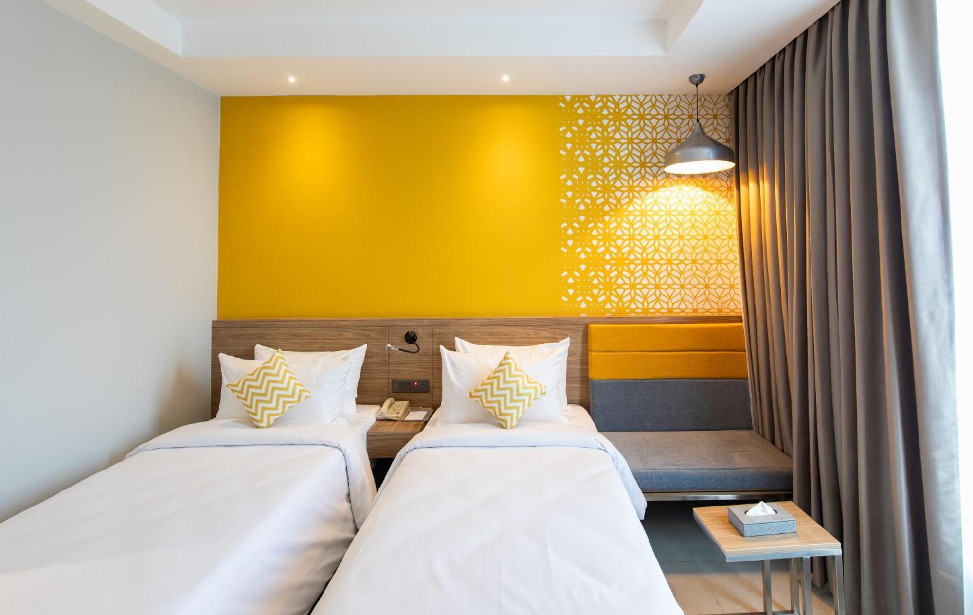 Hometel Alambagh Lucknow - A Sarovar Hotel Exterior foto